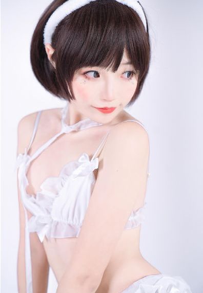 海边的女人