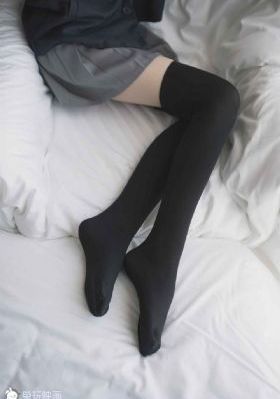 我的黑帮大佬第3季免费播放美剧