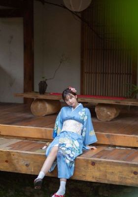 娇妻丁子裤公交车被在线观看