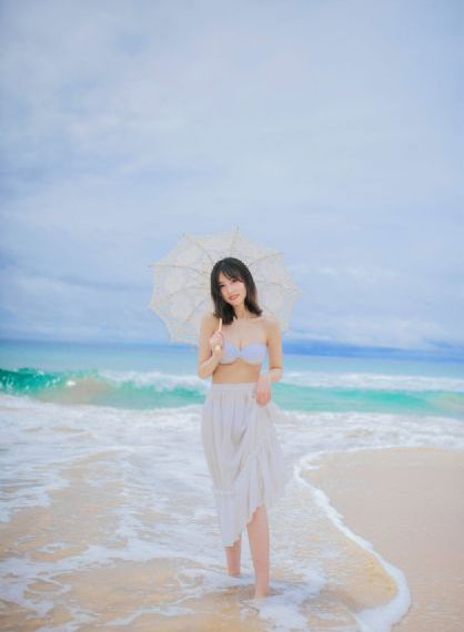 《年轻的嫂子》
