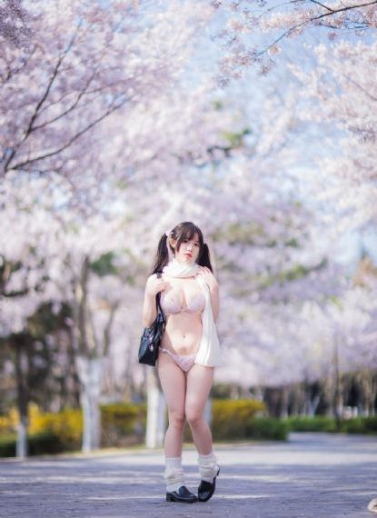 我的邻居是少妇