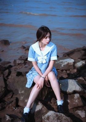 天师斗僵尸 女鬼